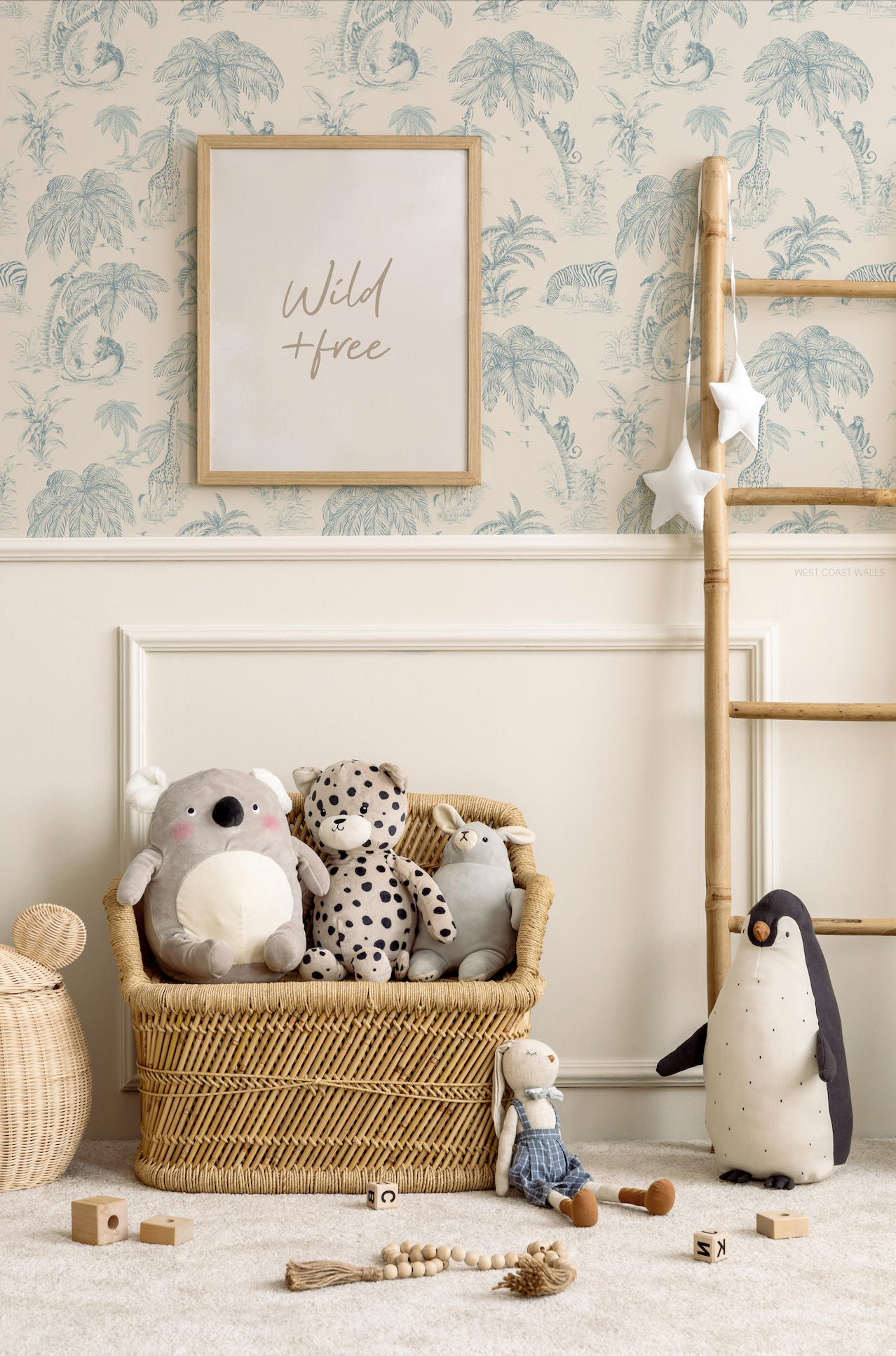 Jungle Toile Wallpaper