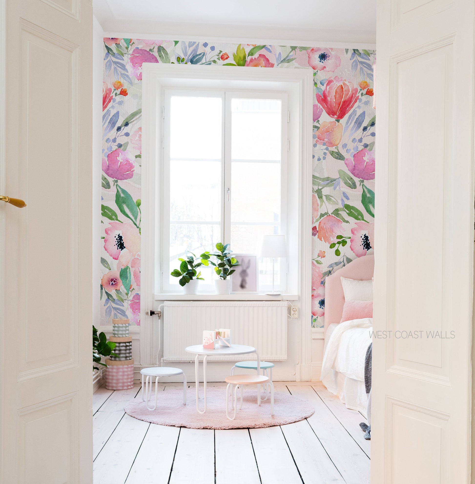 Bright and Cheery Painted Floral Wallpaper