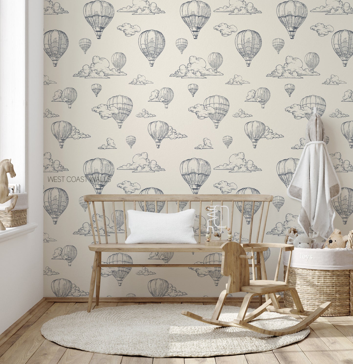 Vintage Hot Air Balloon Wallpaper
