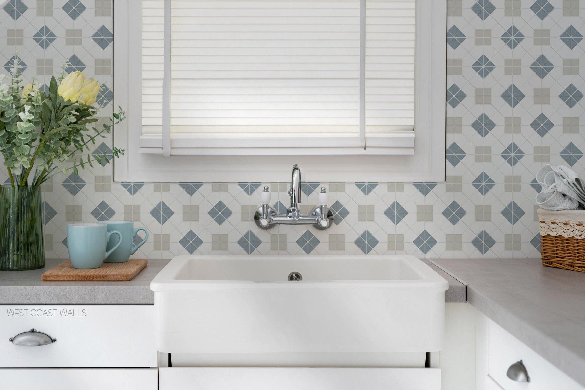 Regent Blue, White and Beige Decorative Tiles in a vintage or Victorian style