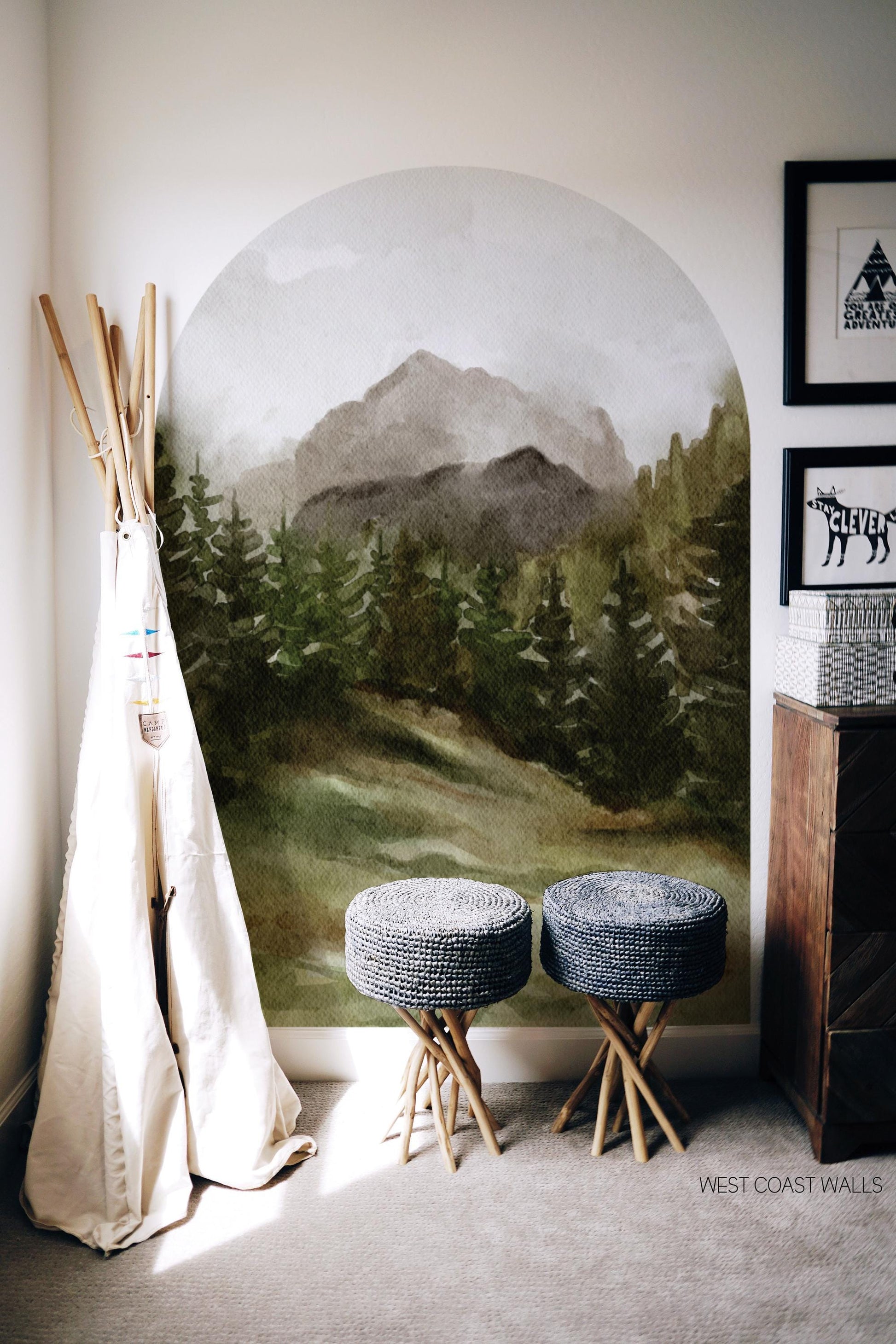 Painted Misty Mountain Removable Arch Decal