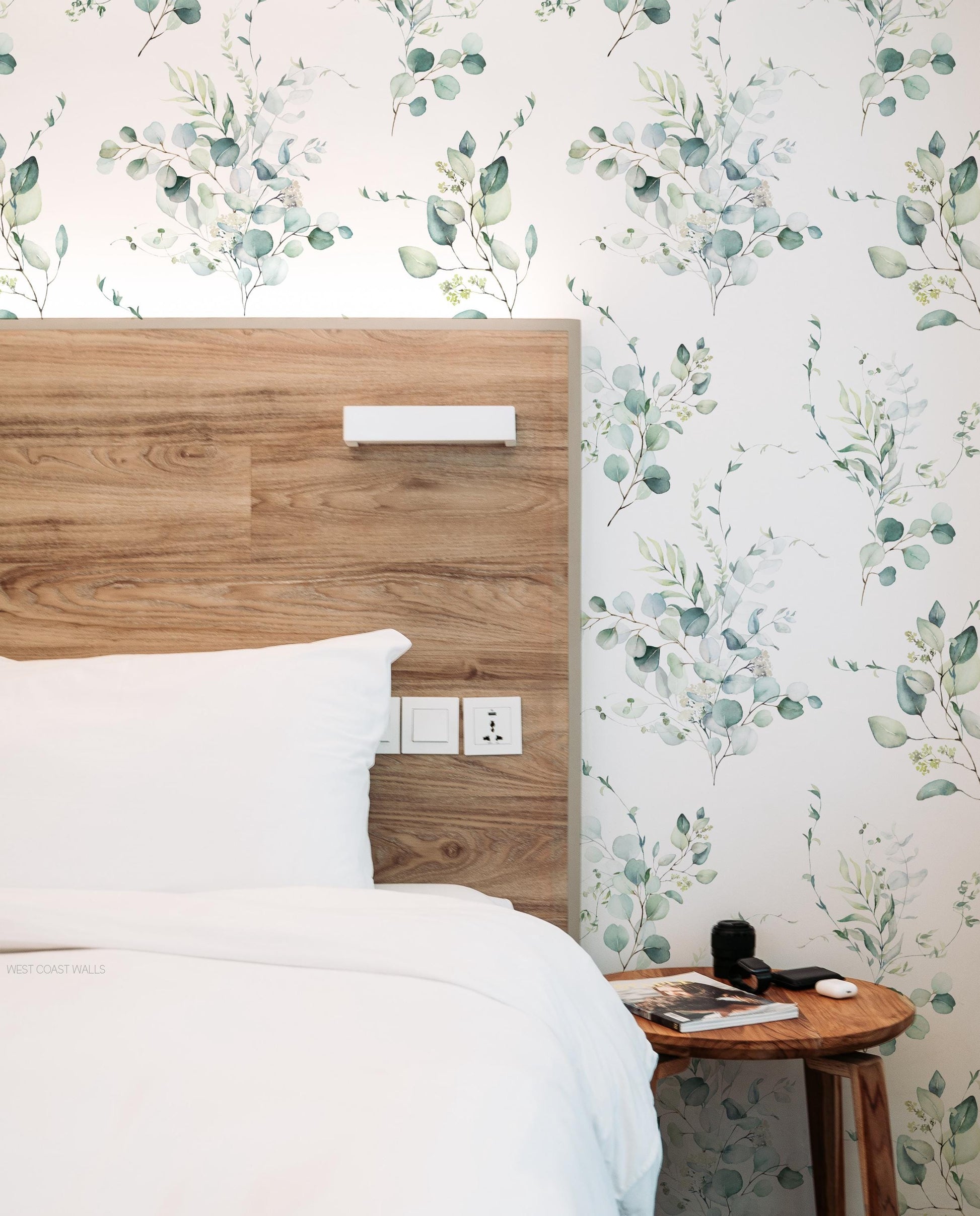 Aura Eucalyptus Wallpaper / Soft Plant Wallpaper / Plant Theme / Leaves Wallpaper / Watercolor Eucalyptus