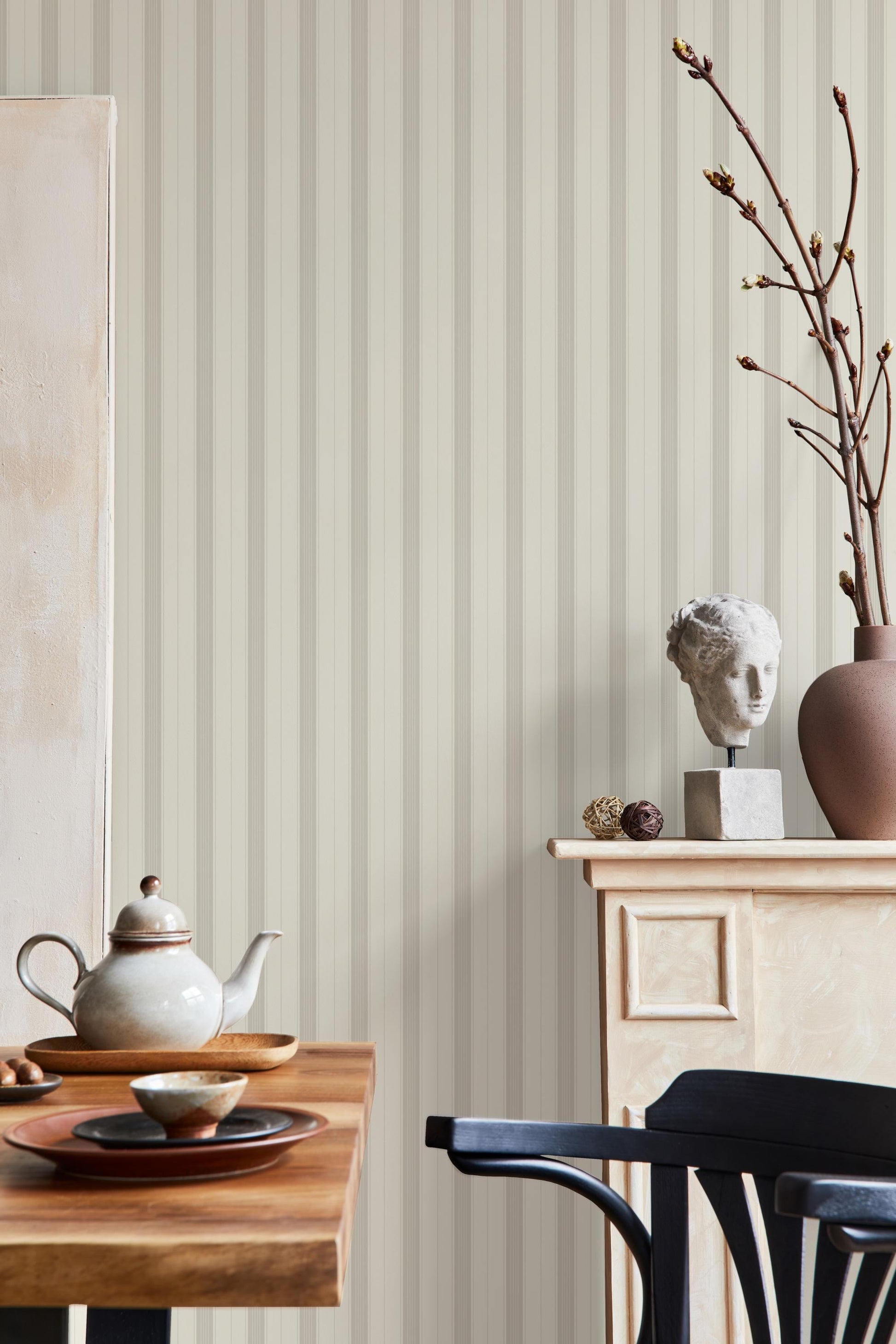 Calming Vintage Stripe Wallpaper / Custom Color Wallpaper / Striped Wallpaper / Pinstripe Wallpaper / Vintage Pinstripes