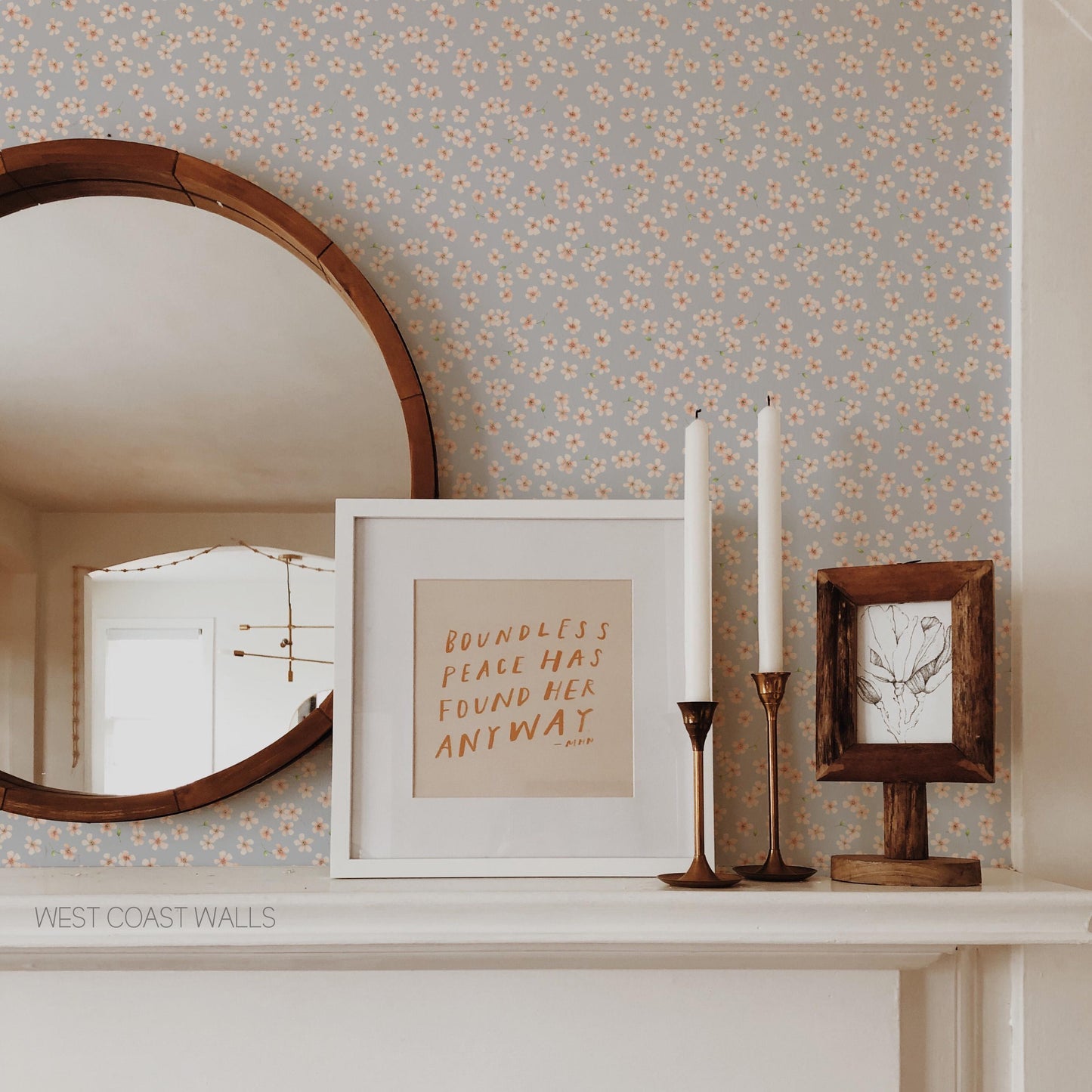 Dainty Daisies x Michelle Austin / Hand Painted Wallpaper / Feature Wall / Custom Wallpaper / Dainty Floral Wallpaper