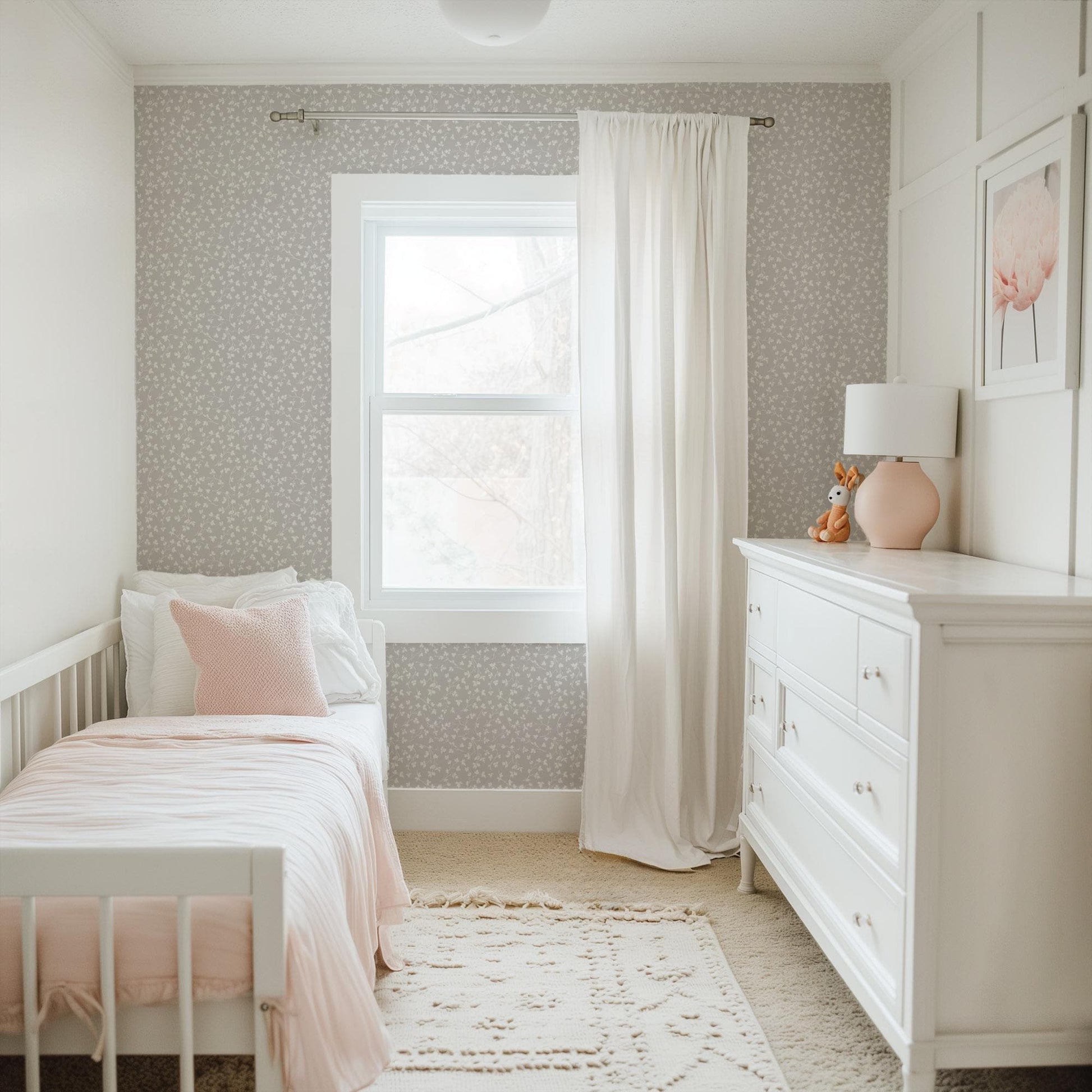 Delicate Oak x Lisee Ree Designs / Classic Wallpaper / Lattice Wallpaper / Hand Drawn Wallpaper / Leaves Wallpaper