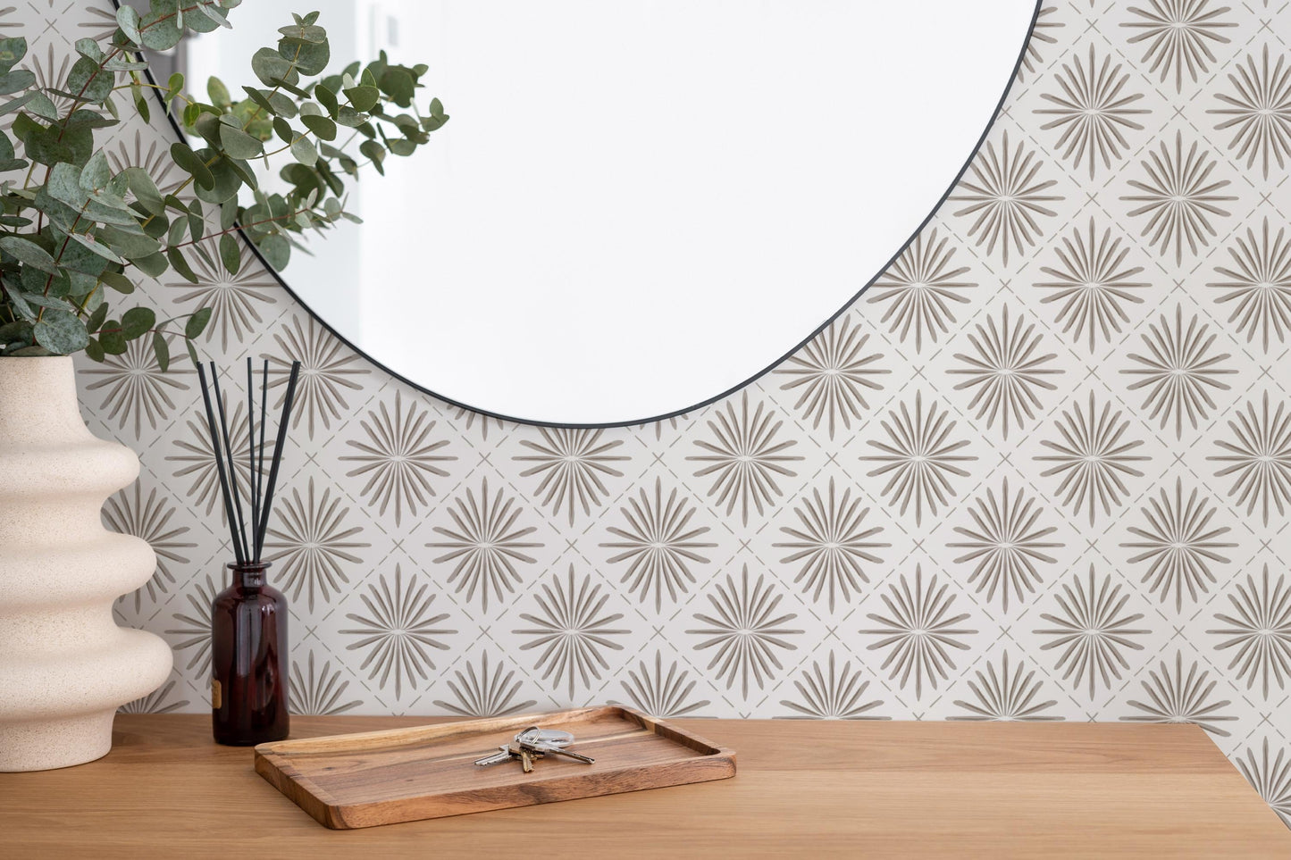 Soothing Starburst x Lisee Ree Designs / Classic Wallpaper / Botanical Wallpaper / Hand Drawn Wallpaper / Geometric Wallpaper