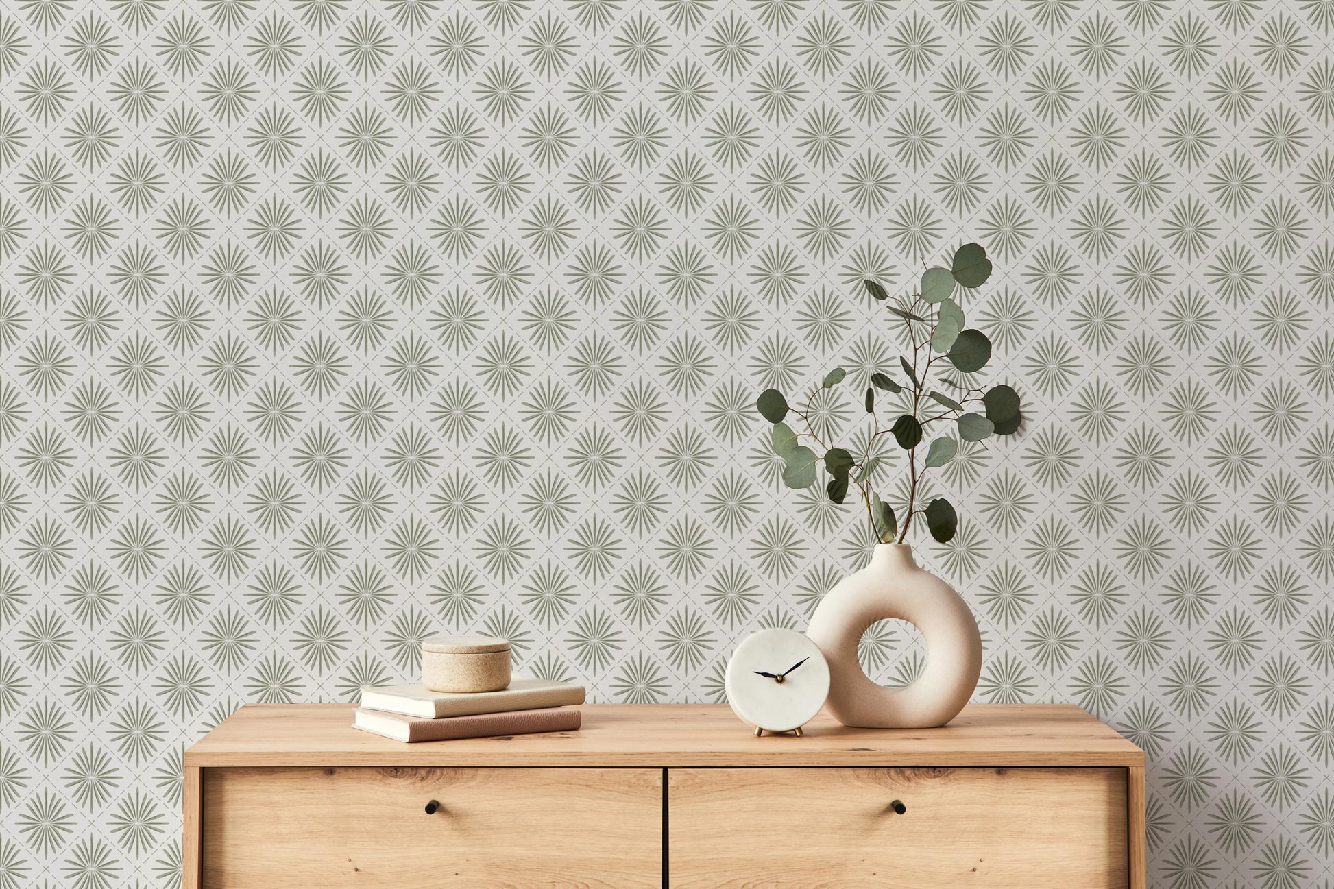 Soothing Starburst x Lisee Ree Designs / Classic Wallpaper / Botanical Wallpaper / Hand Drawn Wallpaper / Geometric Wallpaper