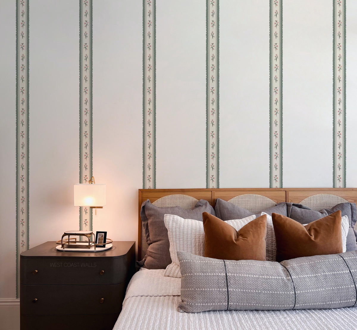 Floral Scallop Stripe Removable Wall Decals