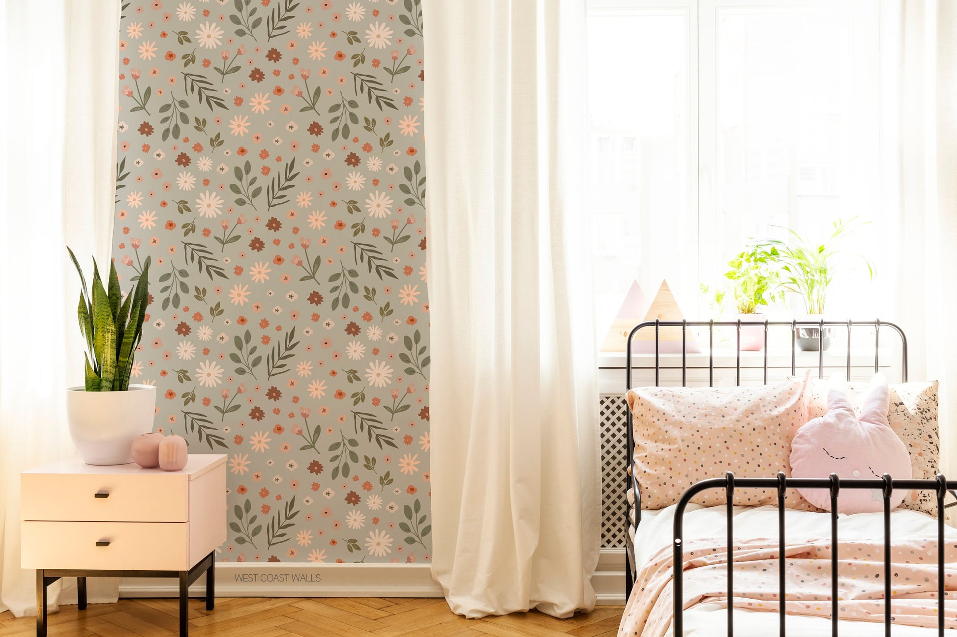 Neutral Whimsical Meadow Blooms Wallpaper