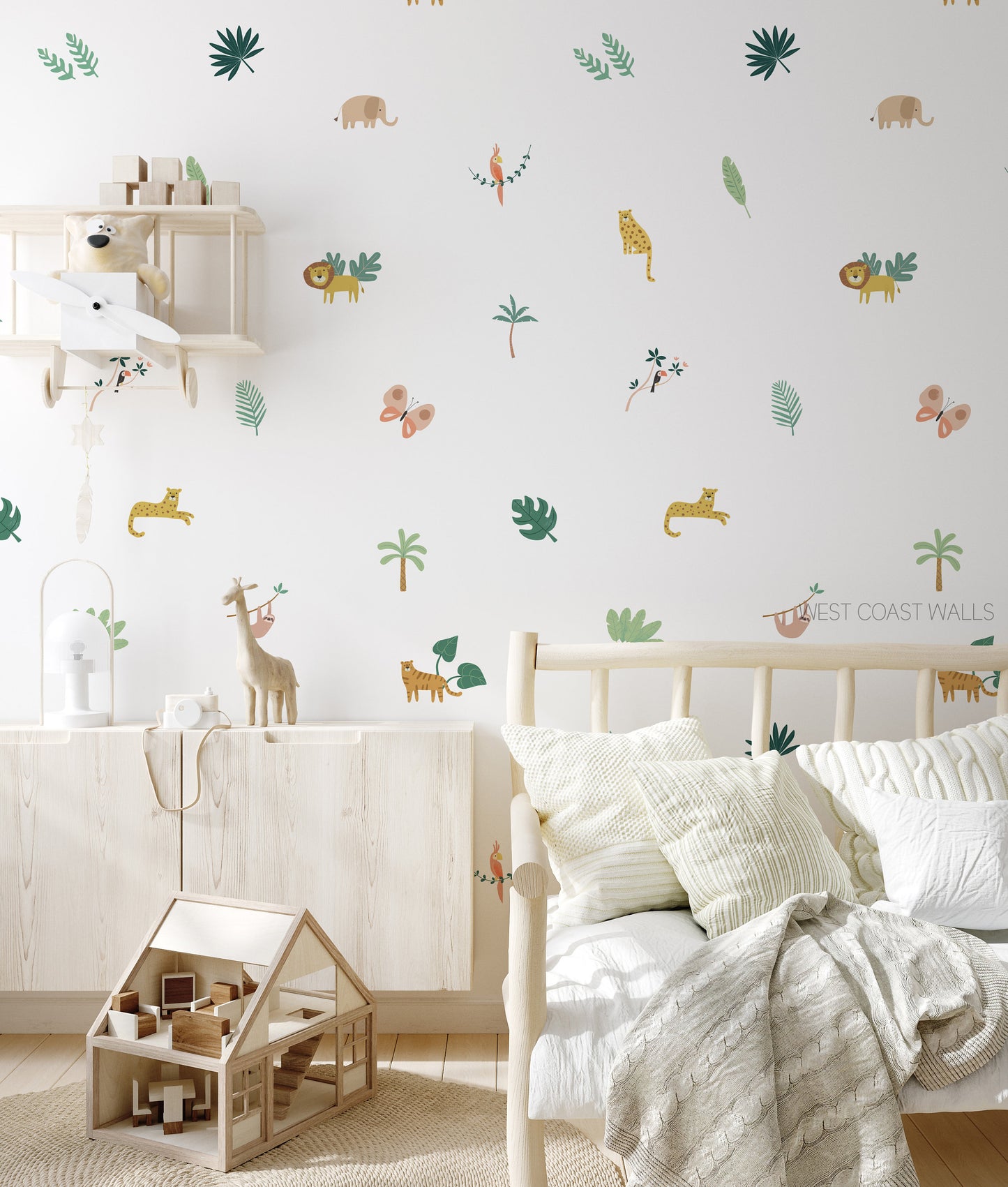 Deluxe Jungle Animals Removable Wall Decals